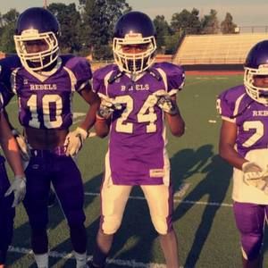 Meet your Posher, Levi